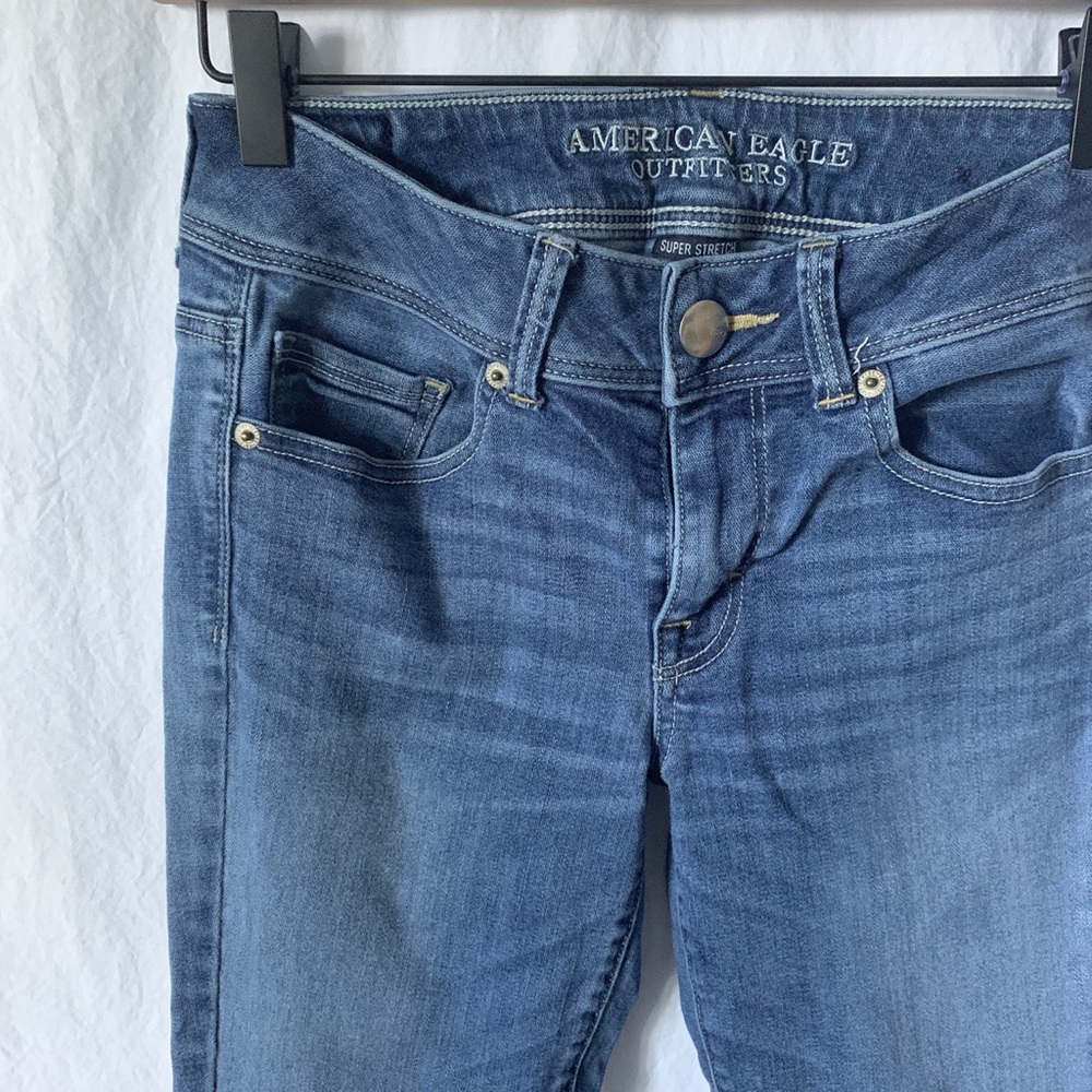 ON HOLD American Eagle Bootcut Jeans